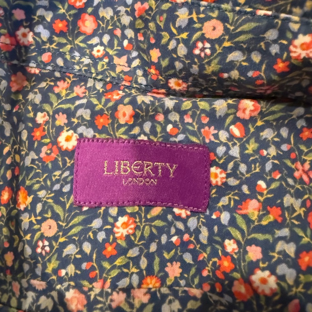 Liberty of London Blue and Red Casual Button Down Men’s Shirt size 15 - Picture 2 of 4